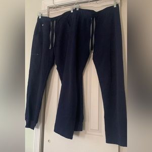 Figs Zamora and Livingston scrub pant